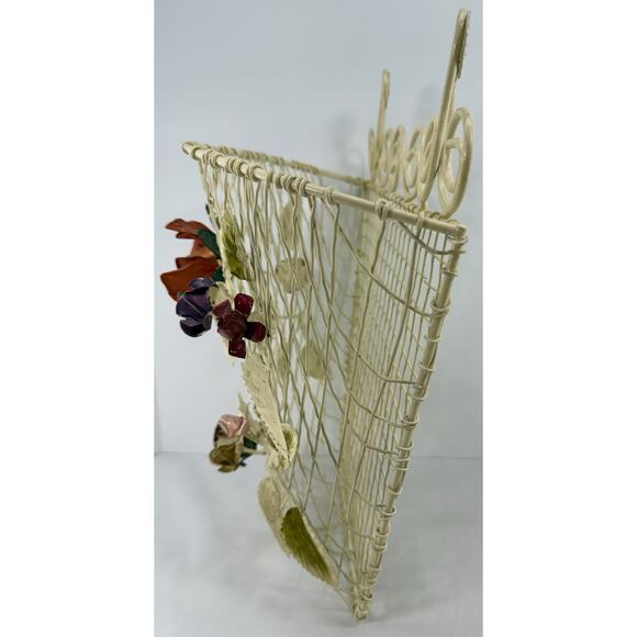 Vintage Enamel Painted Metal Wall Basket Floral Wire 12x12 Cottage Garden Decor - Picture 2 of 11